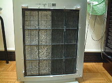 右半分だけ掃除機で吸ってみました